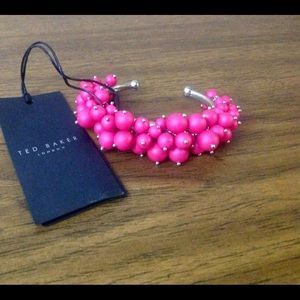 Ted Baker Dylis Pearl Cluster Cuff - Neon Pink